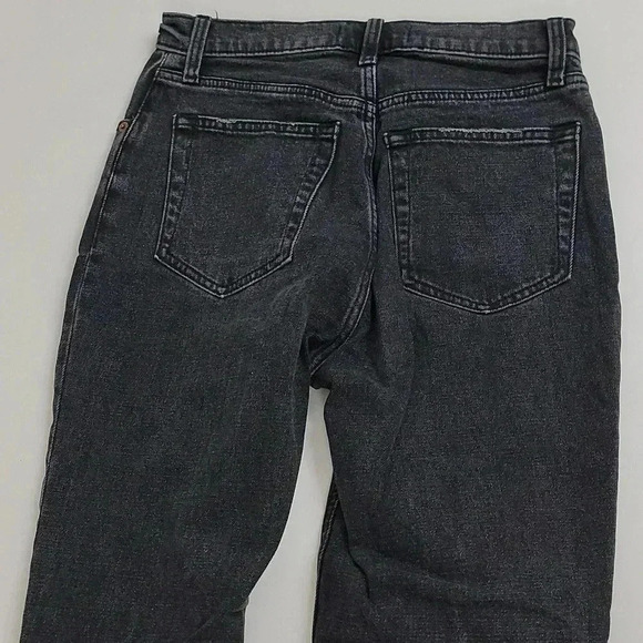 Abercrombie Ultra High Rise Ankle Straight Jeans- washed black - Picture 12 of 13